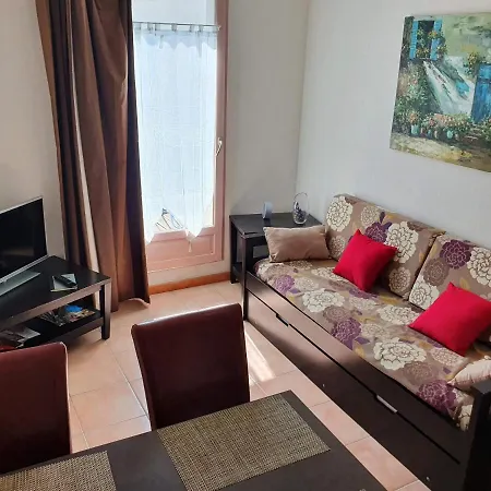 Joli T2 Dans Avec Piscine, Hammam Et Parking Gratuits * Carcassonne