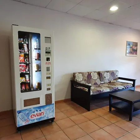 Joli T2 Dans Avec Piscine, Hammam Et Parking Gratuits Διαμέρισμα Καρκασόν