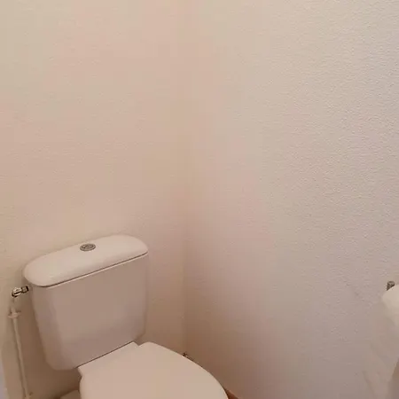 Apartmán Joli T2 Dans Avec Piscine, Hammam Et Parking Gratuits