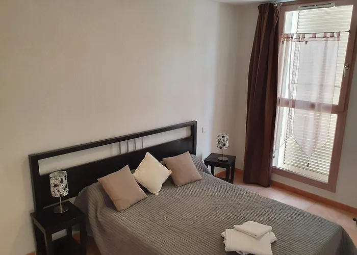 Joli T2 Dans Avec Piscine, Hammam Et Parking Gratuits Апартаменты Каркассон