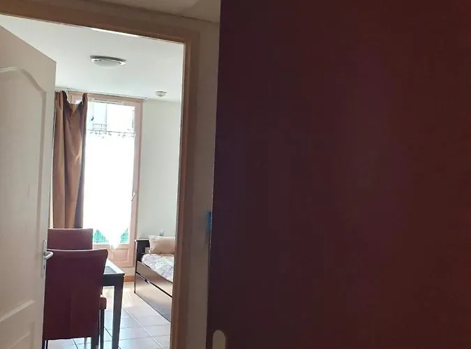 Joli T2 Dans Avec Piscine, Hammam Et Parking Gratuits Апартаменты *